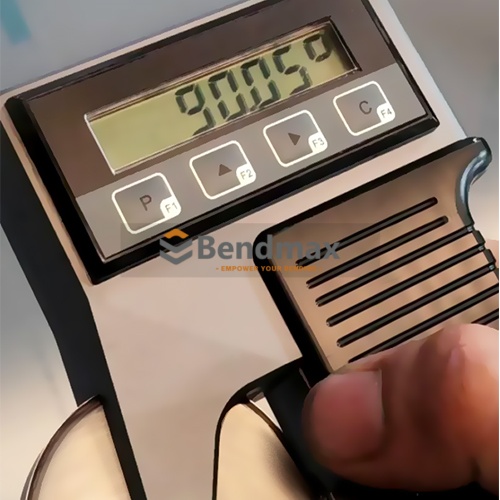 bendmax Handheld Angle Measurer